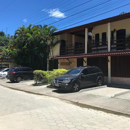 Apartamento Estilo Chale Com Piscina Ubatuba Kültér fotó